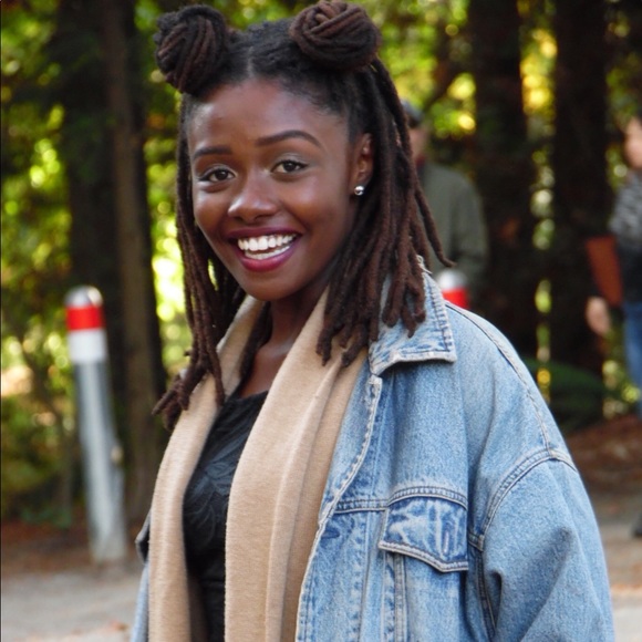 Meet your Posher, Samantha - Picture 2 of 4